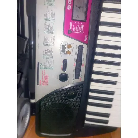 YAMAHA Piano Keyboard